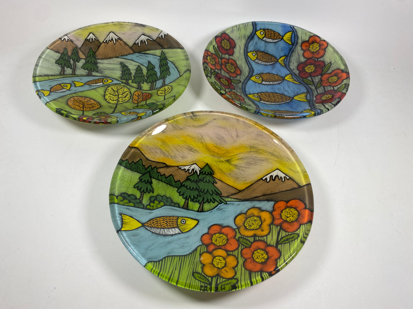 7.5 inch bowl by Silly Dog Art Glass