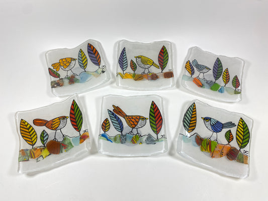 4.5 x 4.5 Plate Feather Series by Silly Dog Art Glass