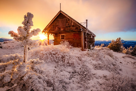 Black Butte Cabin by Extreme Oregon